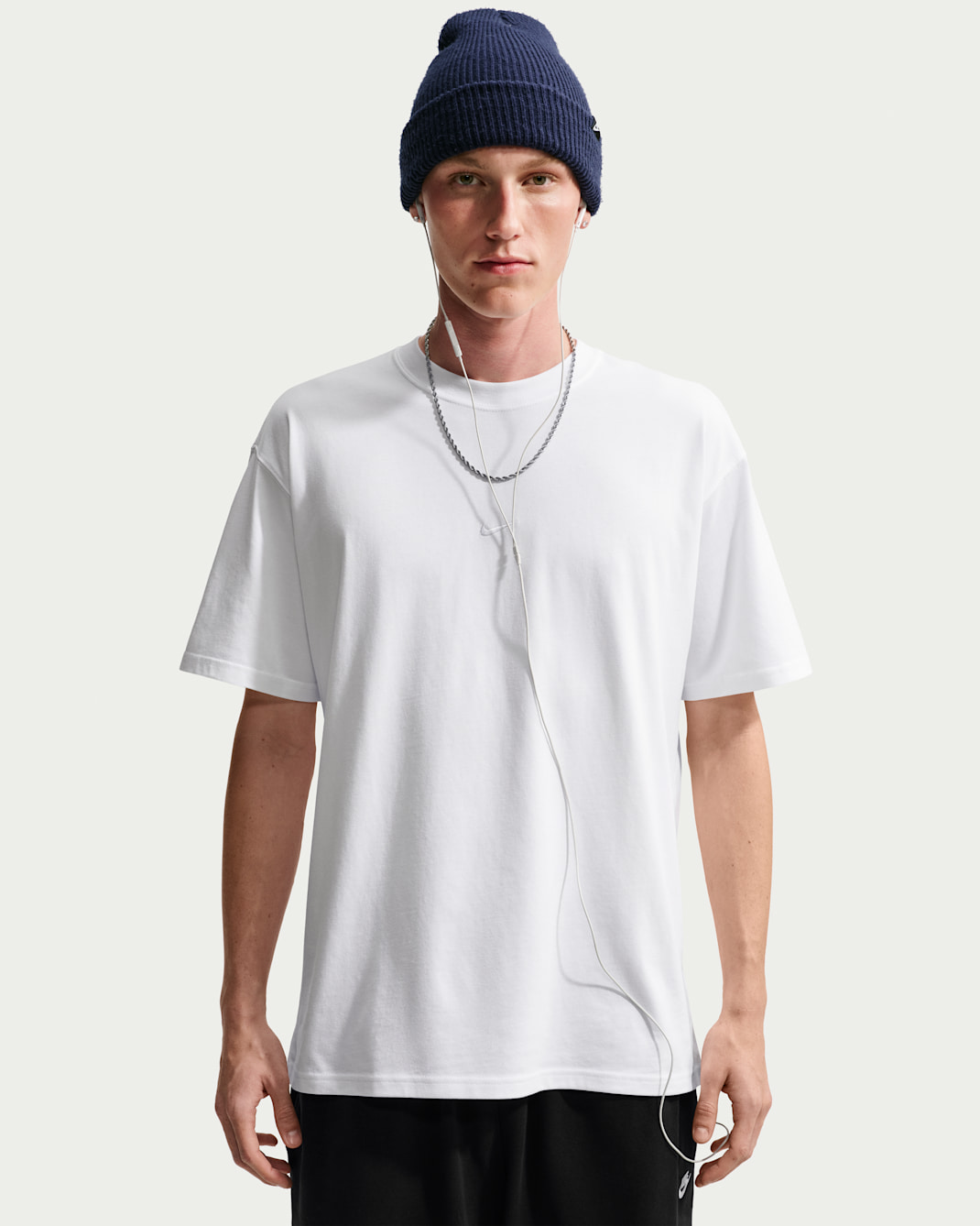 Nike Sportswear Men's Loose T-Shirt - White/White