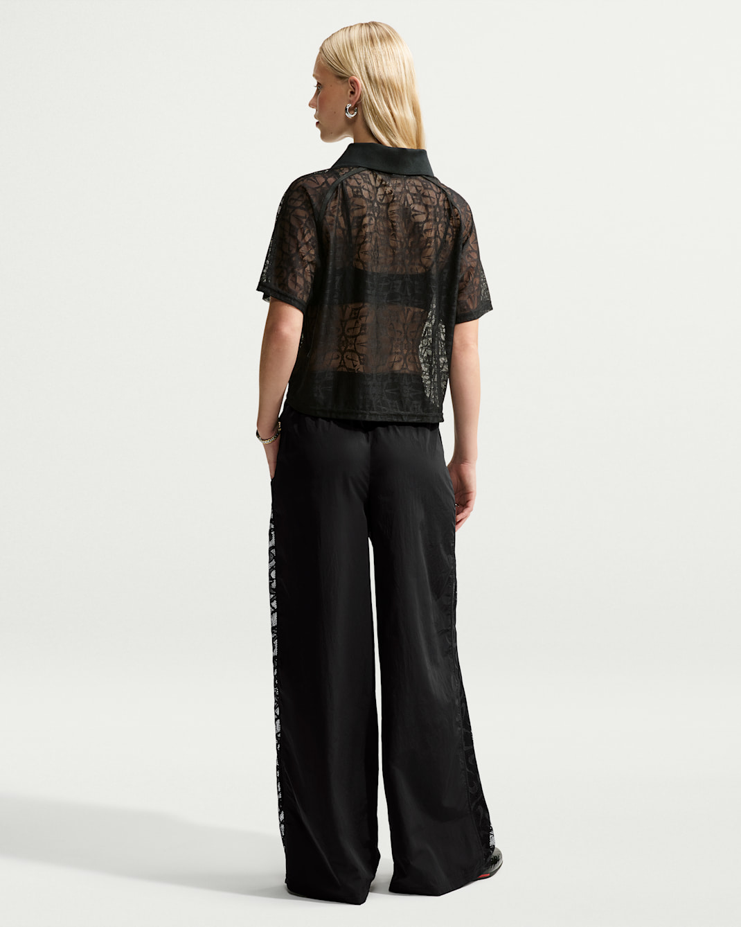 Nike Sportswear Women's Loose Mid-Rise Lace Track Pants