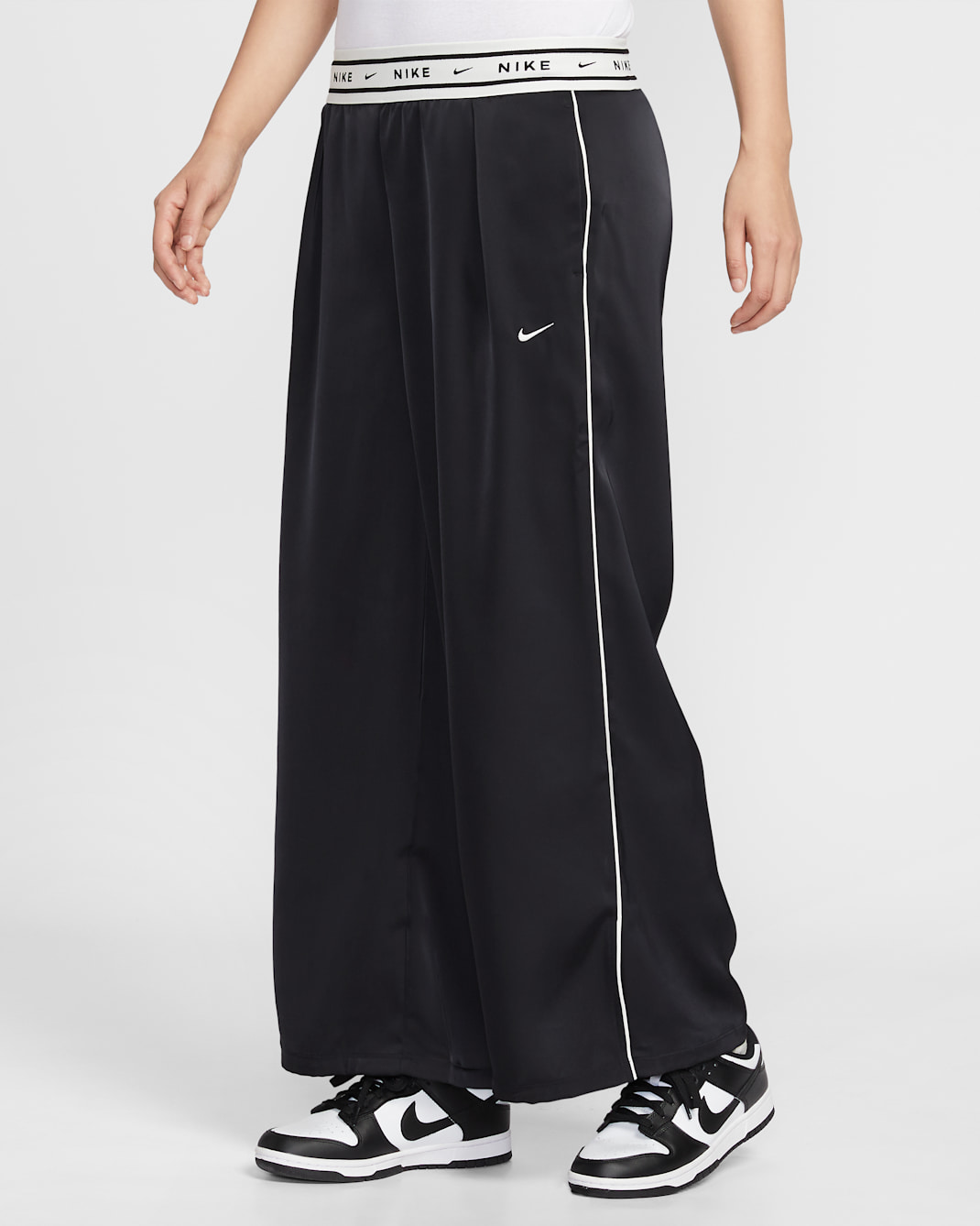 Nike Sportswear Women's Loose Mid-Rise Satin Trousers - Black/Sail