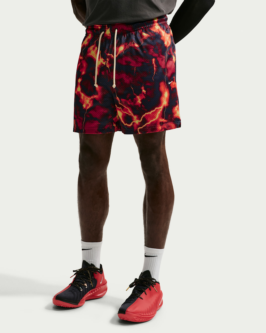 Nike Standard Issue Men's Dri-FIT 5" Mesh Basketball Shorts