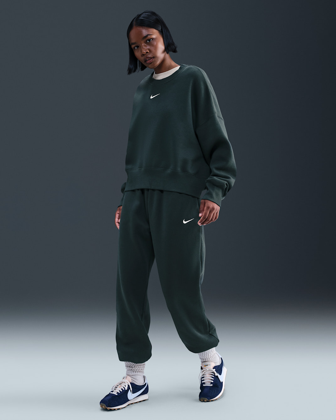 Pantalon de survêtement oversize à taille haute Nike Sportswear Phoenix Fleece pour Femme - Seaweed/Sail