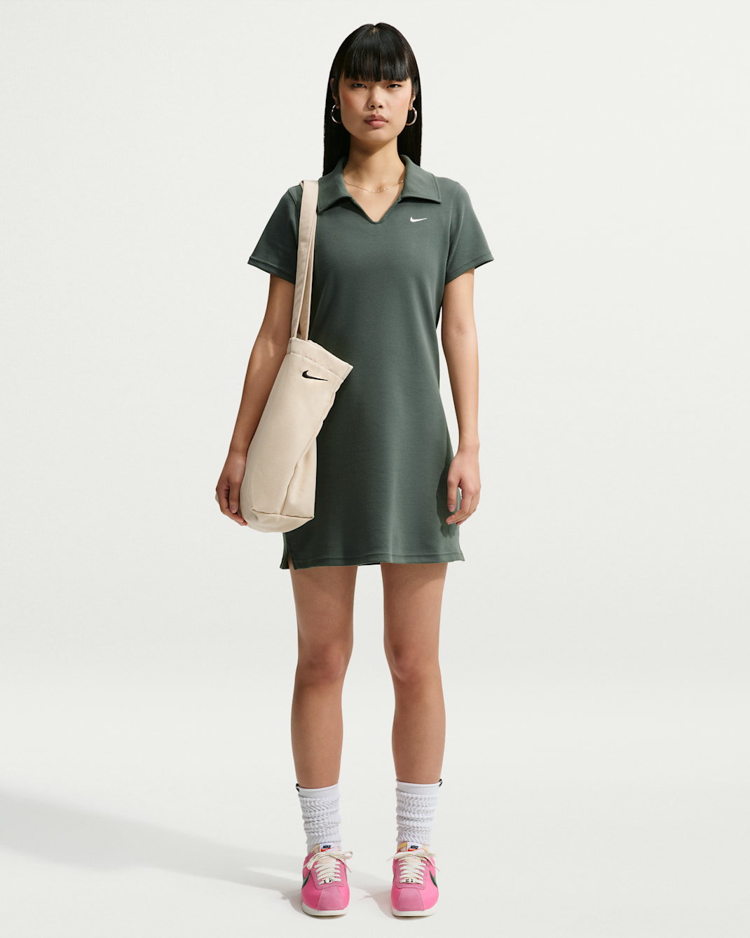 Vestido tipo polo slim para mujer Nike Sportswear Chill Knit - Verde camuflaje/Blanco