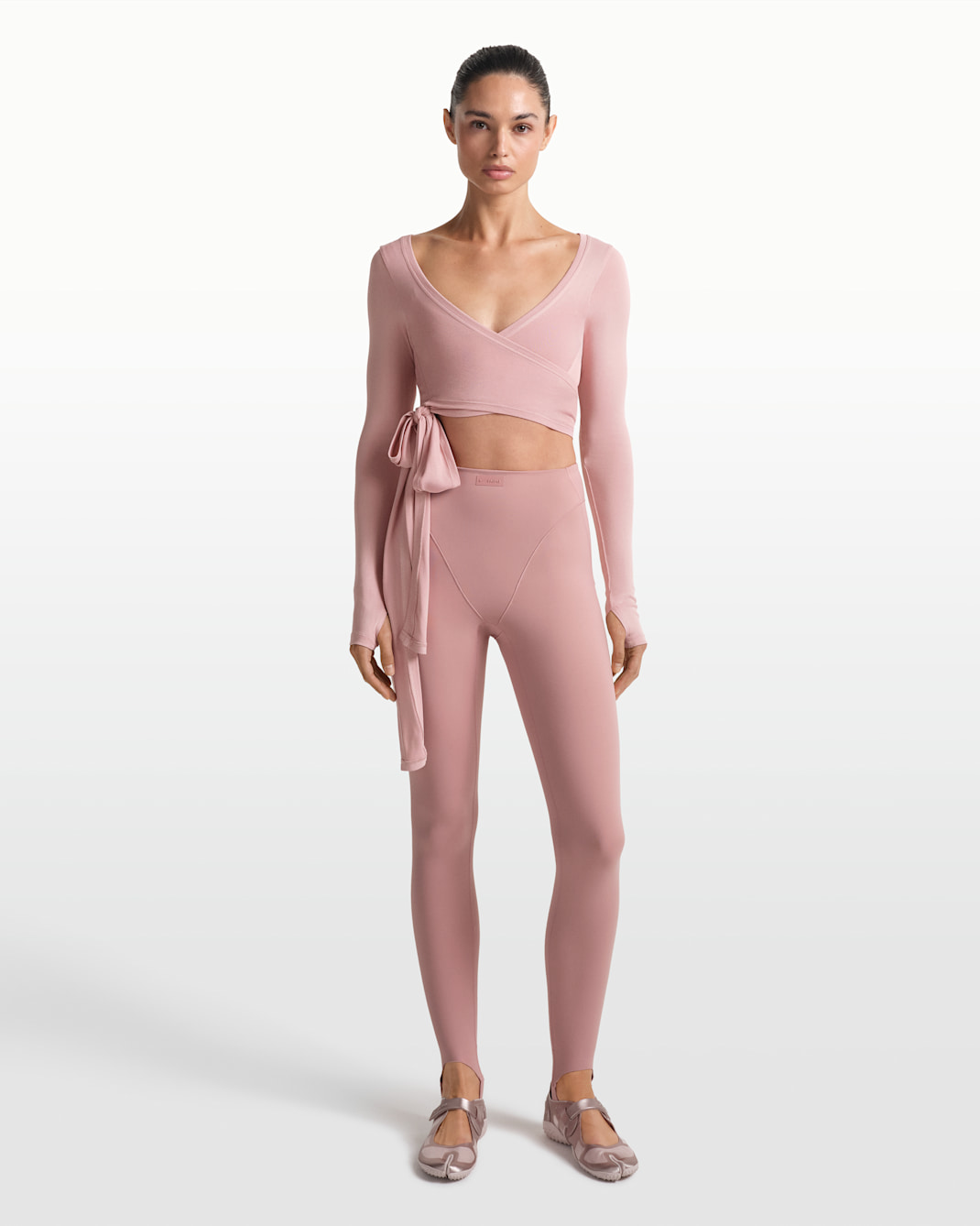 NikeSKIMS Matte Women's V-Panel Stirrup Leggings - NSKM HIMALAYAN