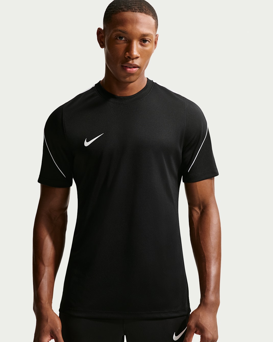 Nike Strike Dri-FIT Kurzarm-Fußballoberteil für Herren - Schwarz/Weiß/Weiß/Weiß
