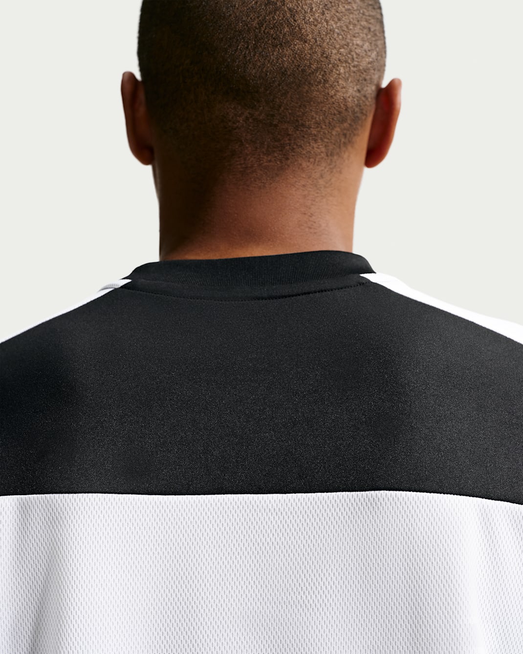 Nike Academy+ Men's Dri-FIT Short-Sleeve Soccer Top