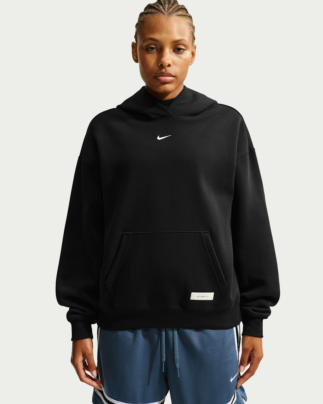 Sudadera con gorro de básquetbol Therma-FIT Performance para mujer Nike - Negro/Blanco