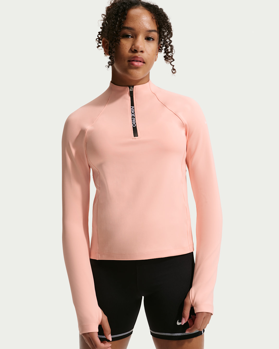 Nike Pro Dri-FIT top met halflange ritssluiting voor meisjes - Arctic Orange/Arctic Orange/Wit
