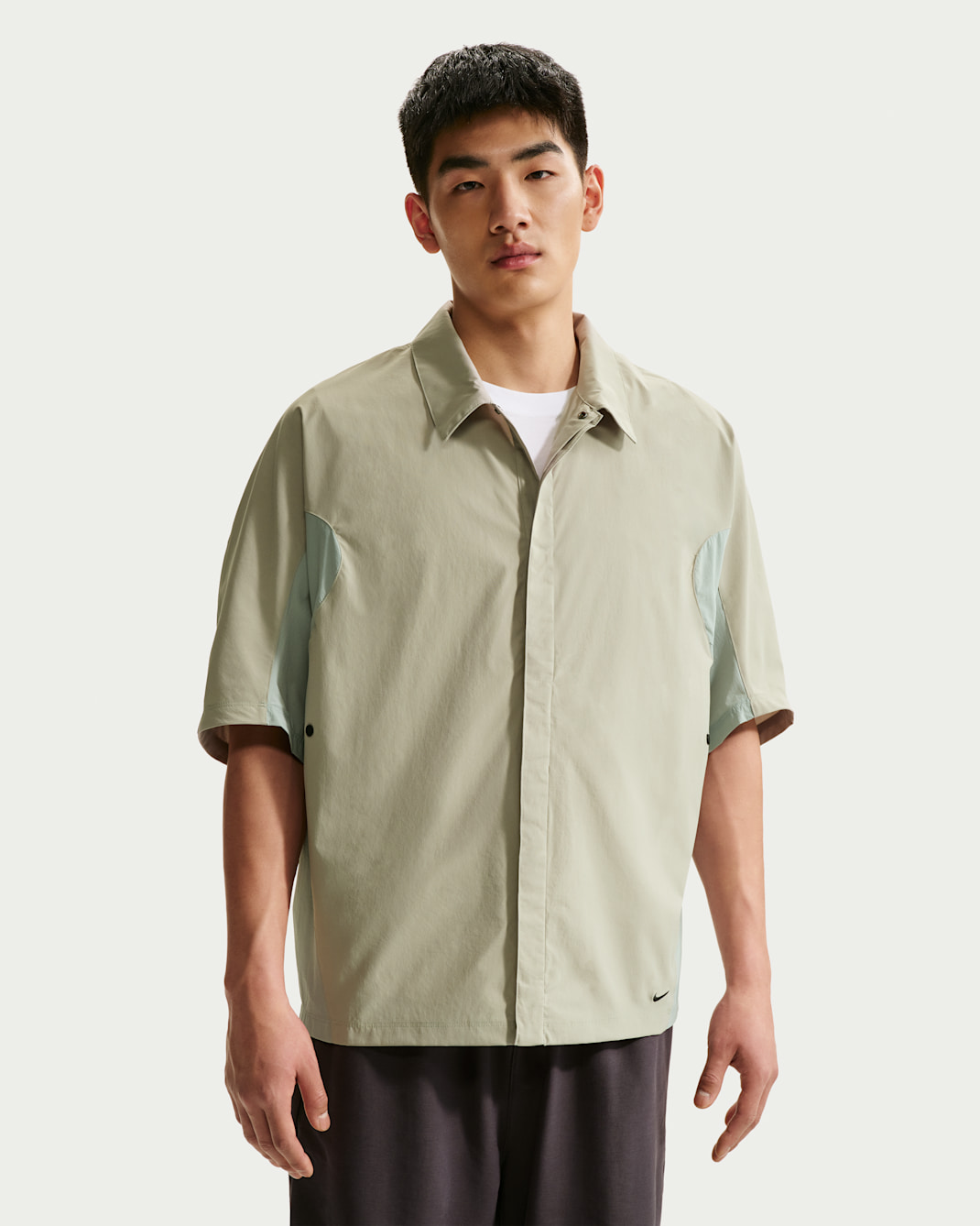 Nike Tech Helios Men's Dri-FIT Short-Sleeve Top - Spruce Fog/Light Pumice/Black