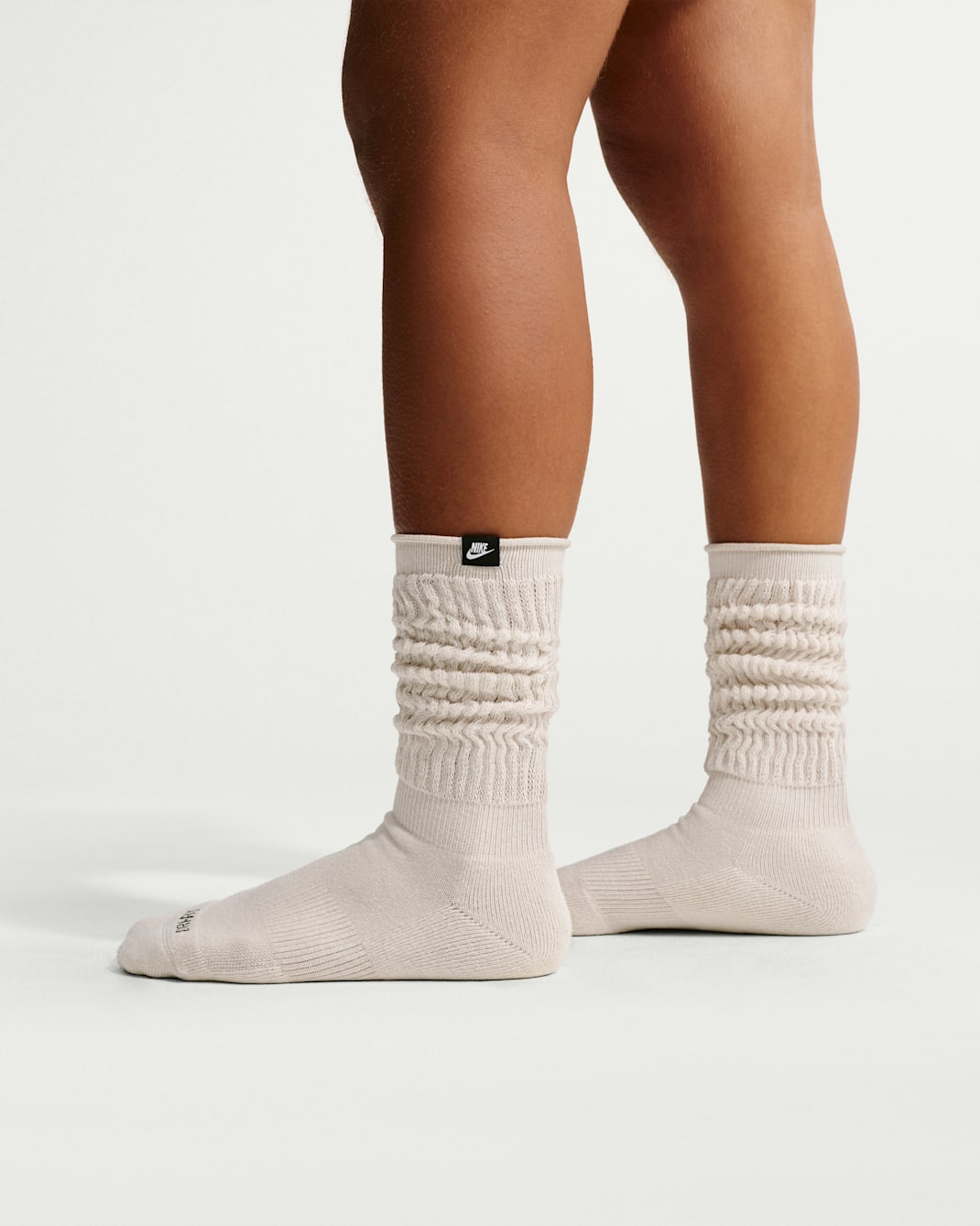 Nike Everyday Plus Slouchy Cushioned Crew Socks (1 Pair) - Light Bone/Black