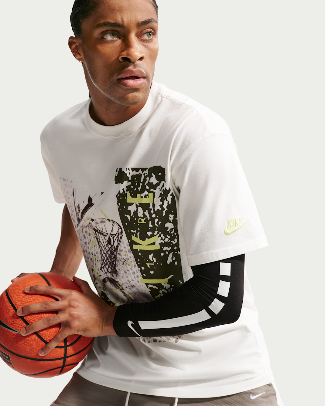 Nike Men's Basketball T-Shirt
