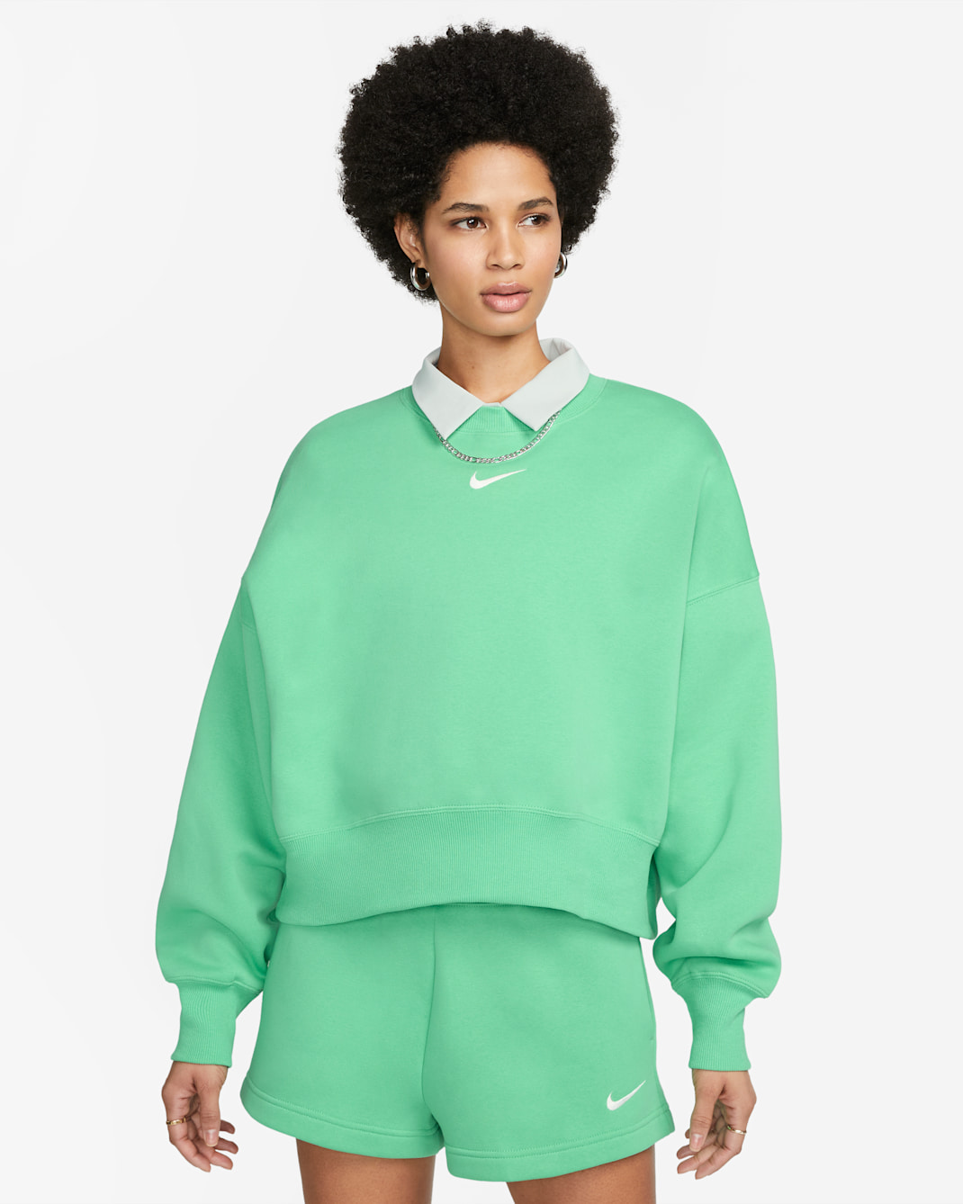 Nike Sportswear Phoenix Fleece Women's Over-Oversized Crew-Neck Sweatshirt - Spring Green/Sail