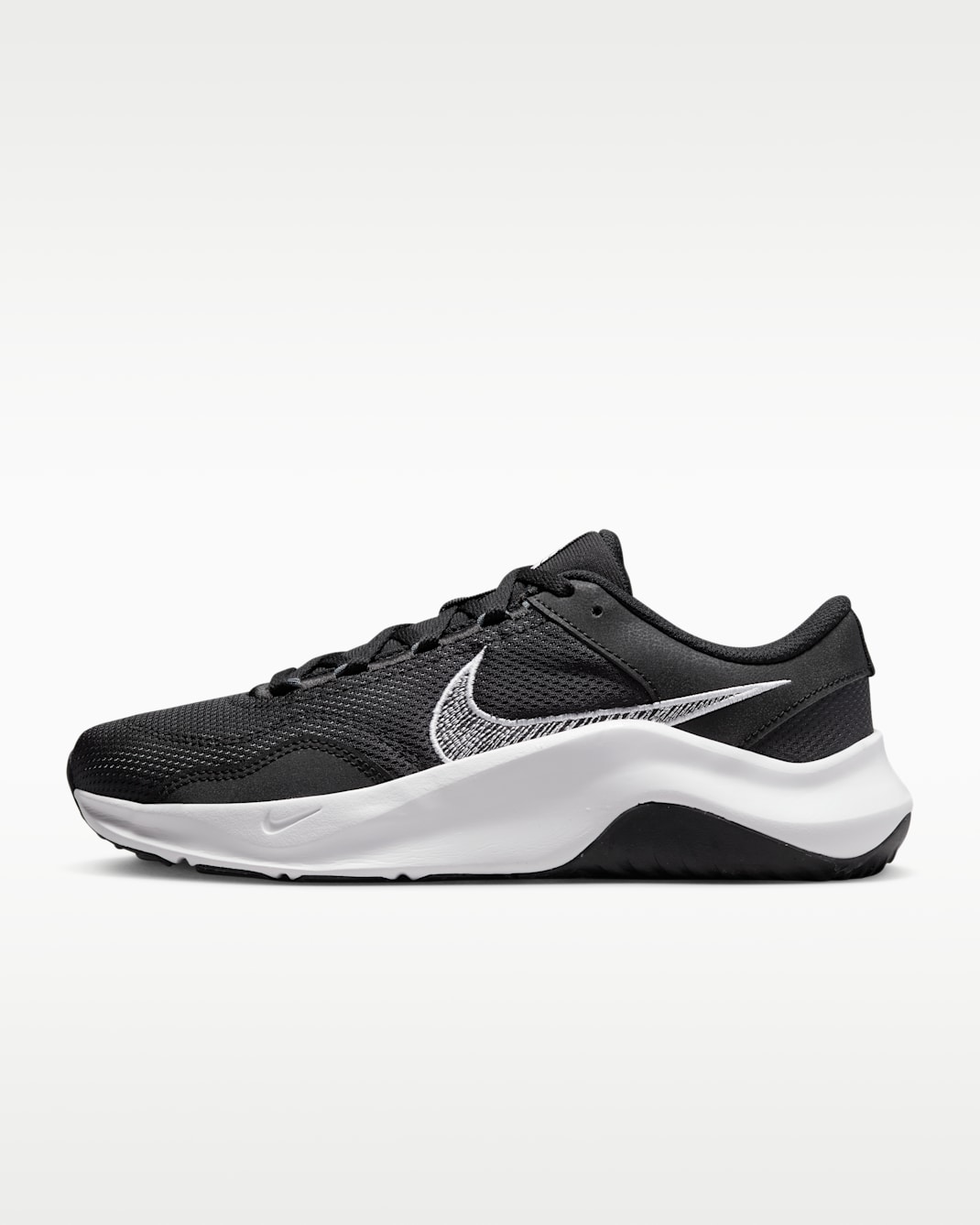 ナイキ レジェンド エッセンシャル 3 ネクスト ネイチャー ウィメンズ ワークアウトシューズ - ブラック/アイアングレー/ホワイト