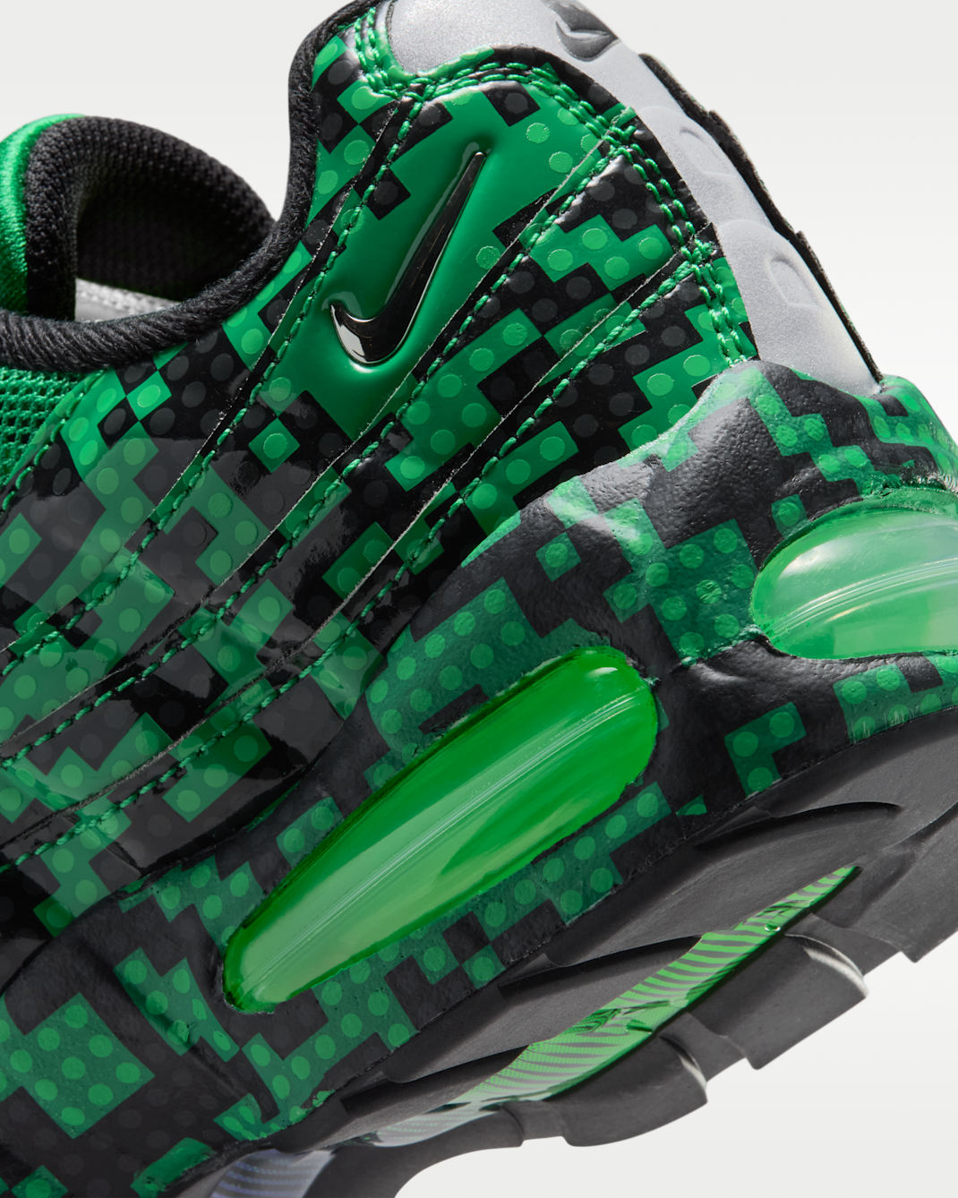 Nike Air Max 95 x LEGO® Collection Big Kids' Shoes