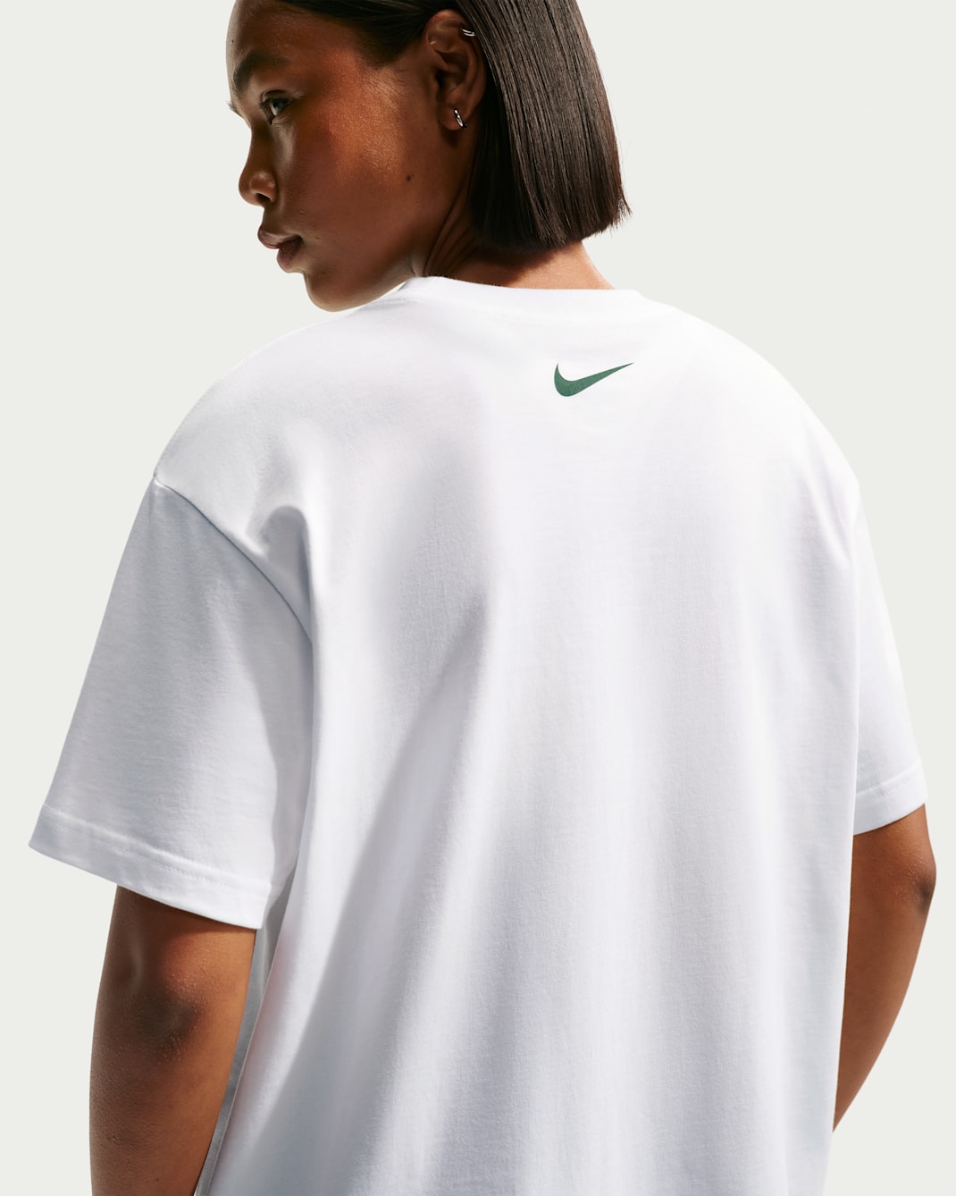 Nike Women's Oversized Graphic T-Shirt