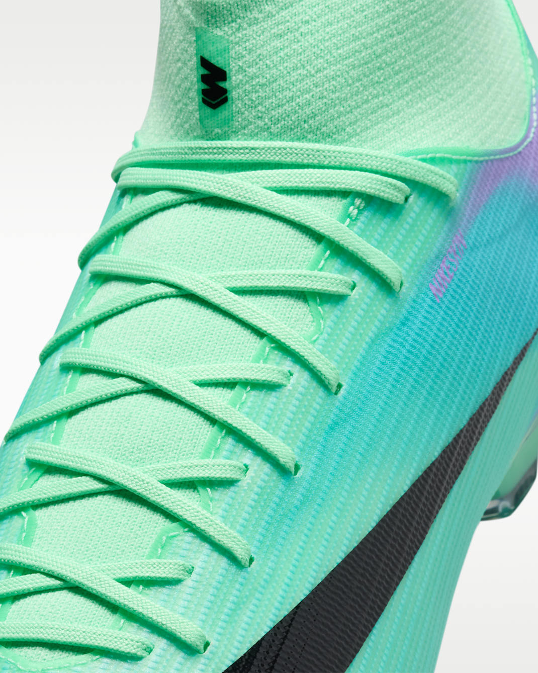 Nike Mercurial Superfly 11 Academy "Sam Kerr" Multi-Ground High-Top Soccer Cleats