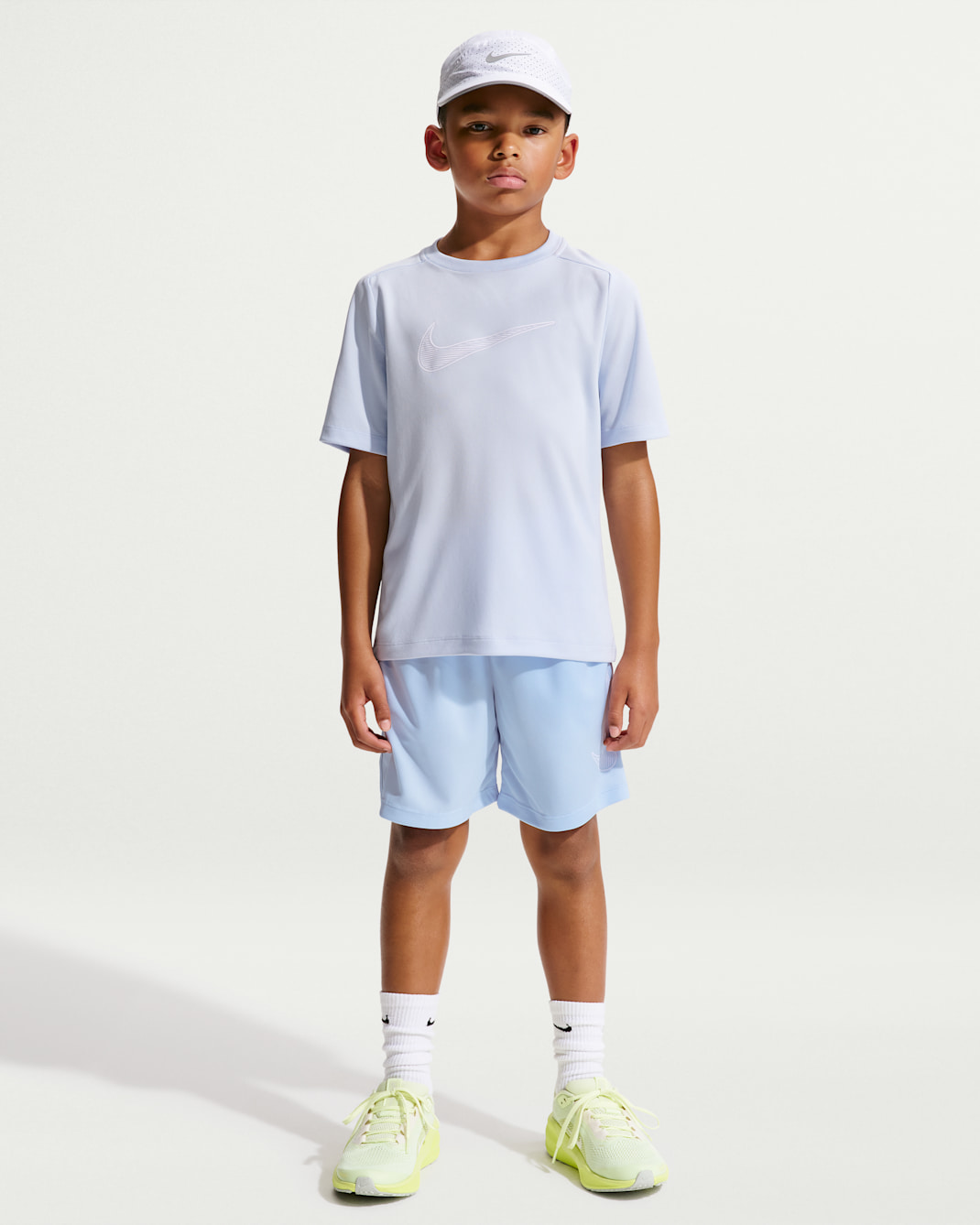 Nike Multi Pantalón corto de entrenamiento Dri-FIT - Niño - Hydrogen Blue/Blanco