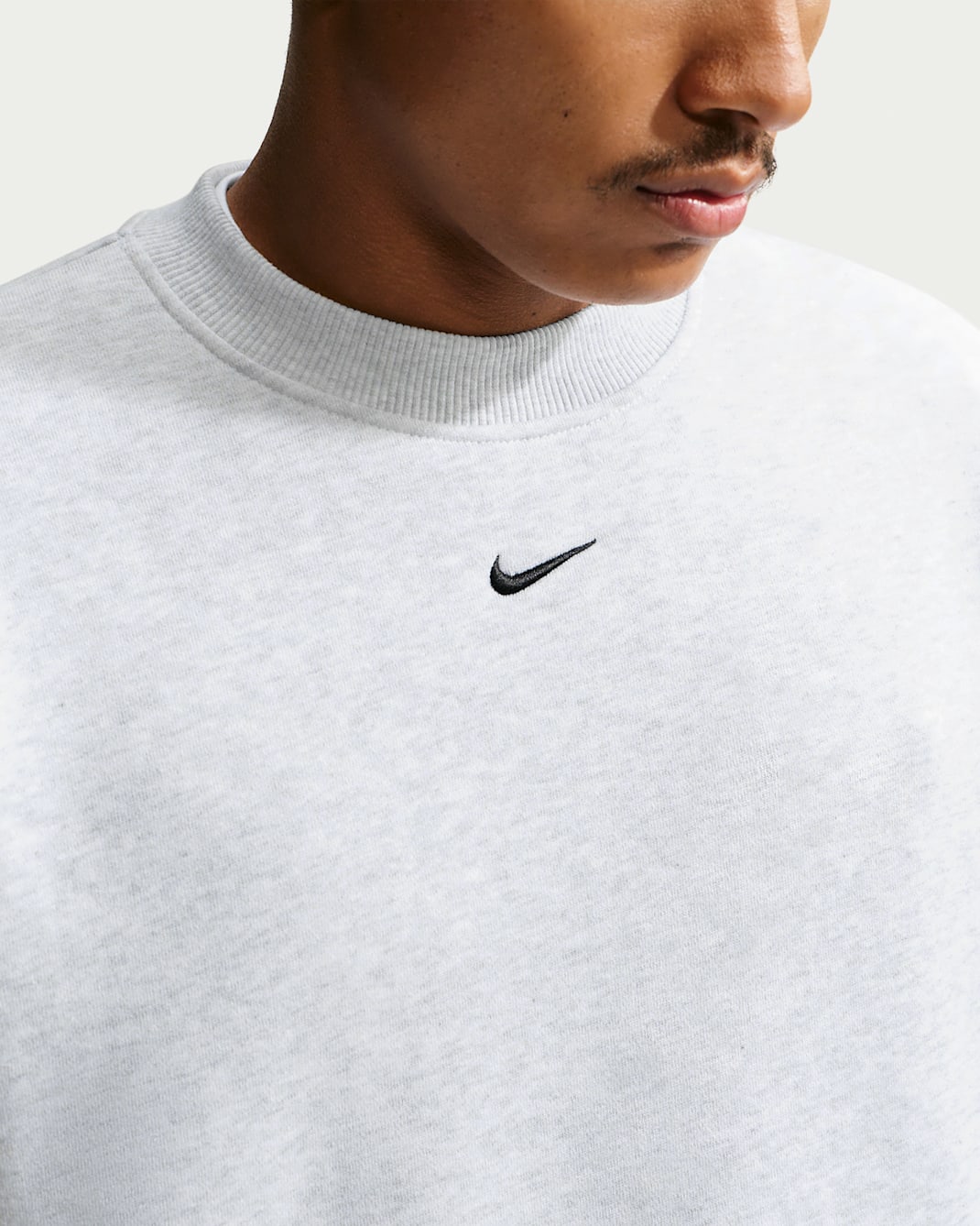 Nike Solo Fleece Men's Crew-Neck Sweatshirt