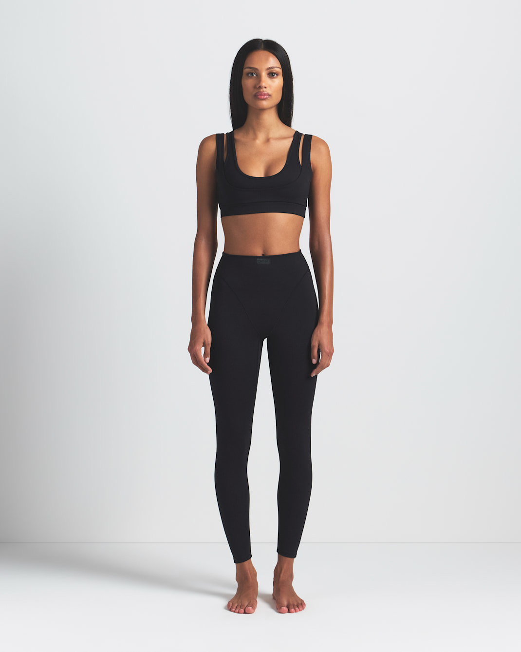 NikeSKIMS Matte Women's High-Waisted V-Line 26" Leggings - NSKM OBSIDIAN