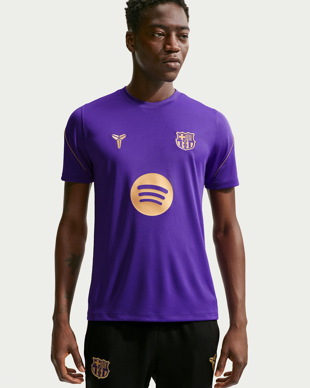 FC Barcelona Strike Away Men's Kobe Dri-FIT Soccer Short-Sleeve Top - Field Purple/Elemental Gold/Black/Metallic Gold