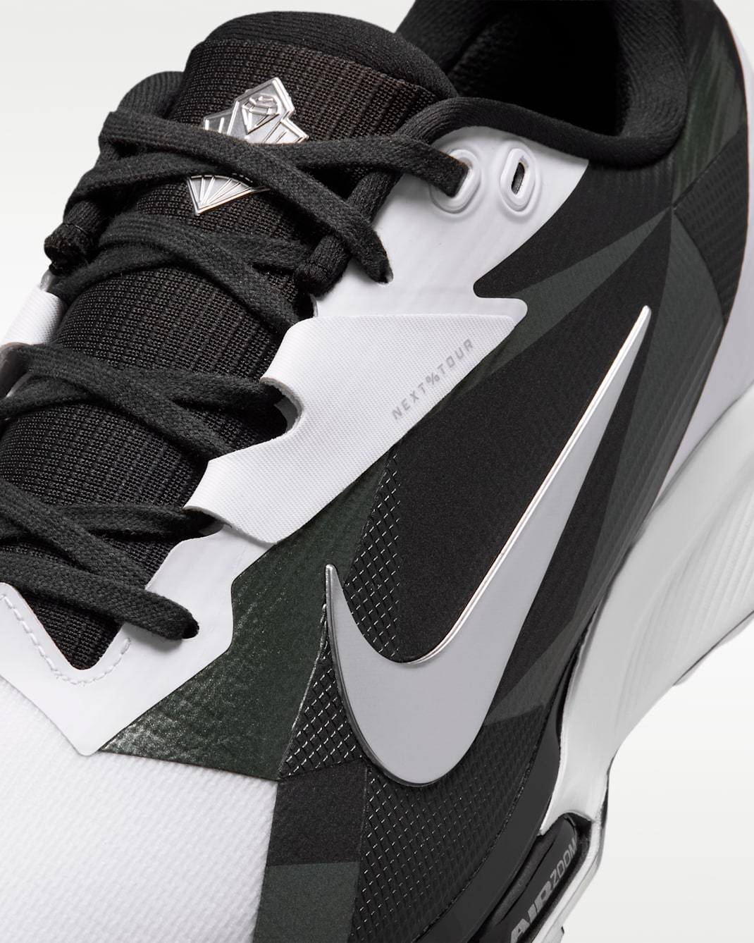 Nike NEXT% TOUR 3 Golf Shoes