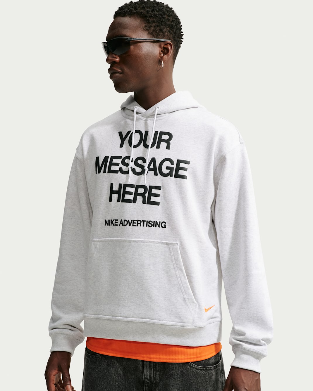 Sweat à capuche en tissu Fleece Nike "Your Message Here" pour homme - Birch Heather/Noir/Safety Orange