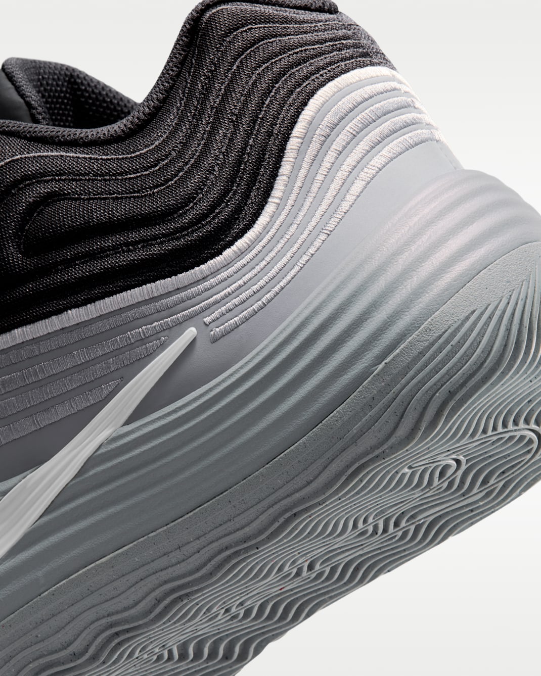Nike Precision 8 MID Men's Basketball Shoes