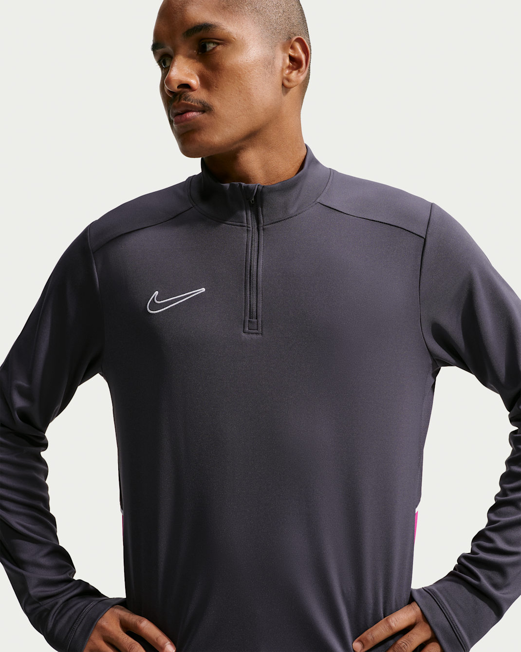 Męska treningowa koszulka piłkarska Dri-FIT Nike Academy - Gridiron/Biel/Medium Fuchsia/Biel