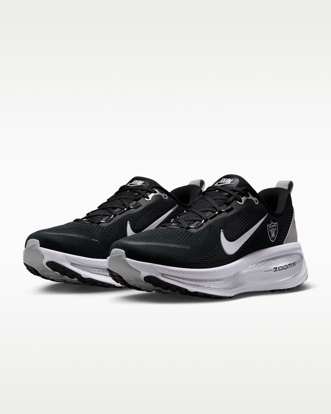 Nike Vomero 18 (Las Vegas Raiders) Men's NFL Road Running Shoes