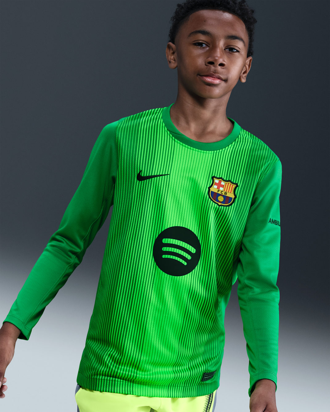 Maillot de foot Replica Nike Dri-FIT FC Barcelona 2025/26 Stadium Gardien de but pour ado - Lucky Green/Green Strike/Green Strike/Noir