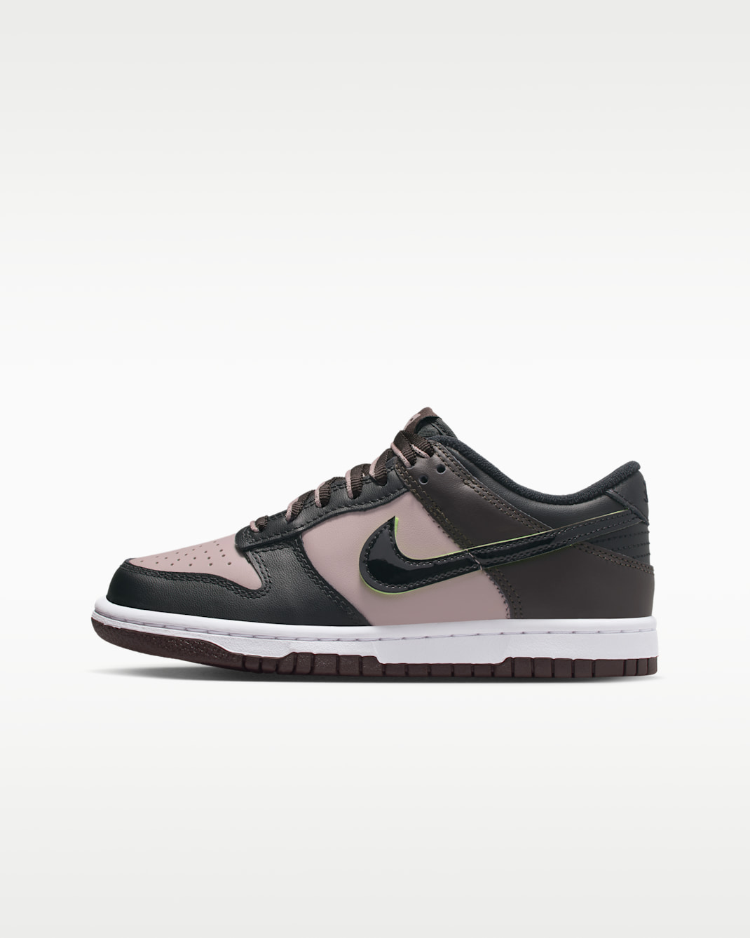 Nike Dunk Low SE Older Kids' Shoes - Particle Rose/Velvet Brown/White/Black
