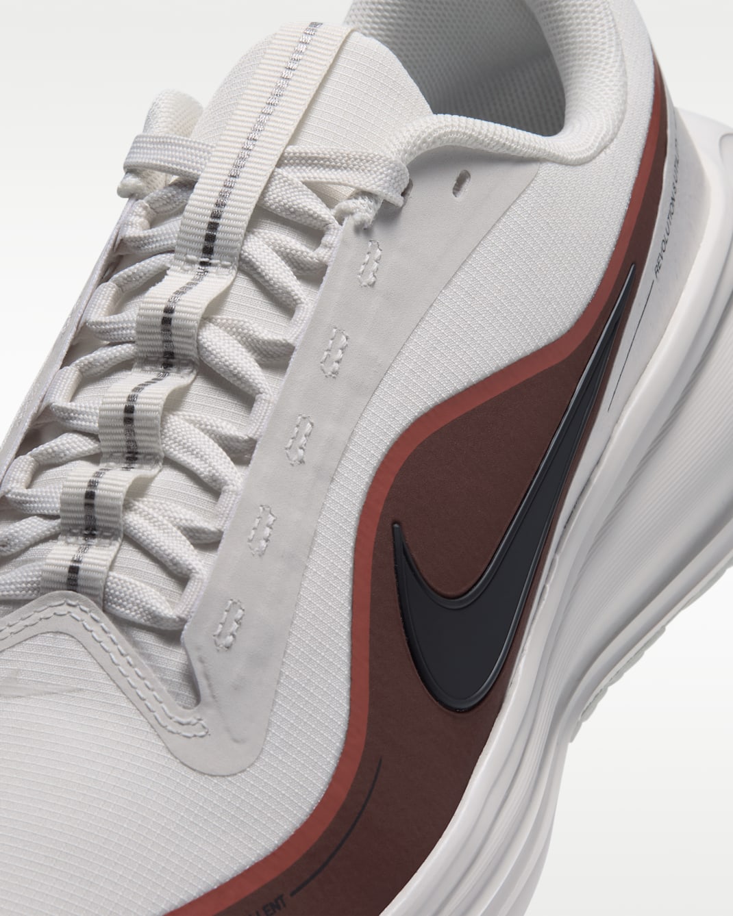Nike Revolution 8 Utility Men's Road Running Shoes