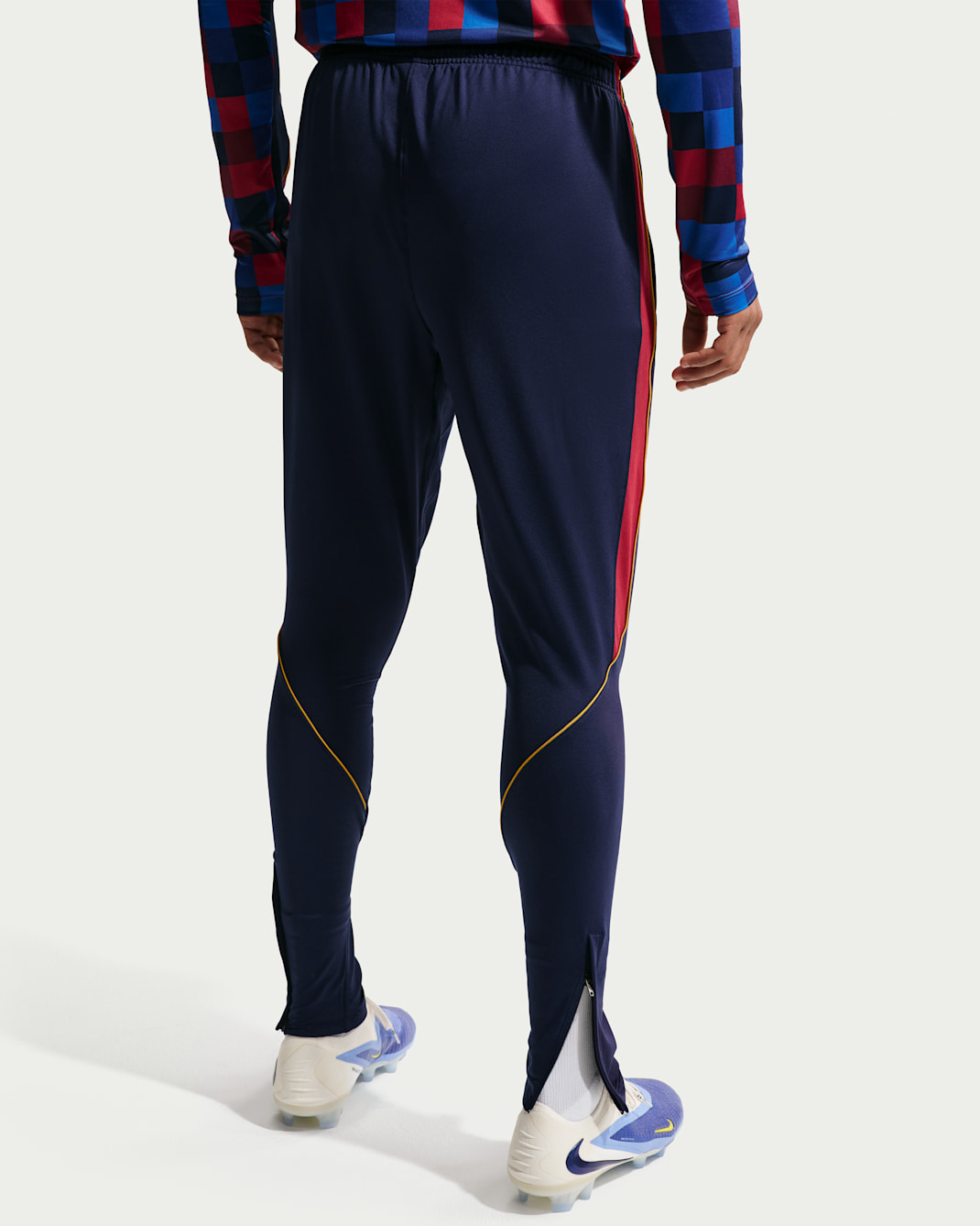 FC Barcelona Strike Men's Nike Dri-FIT Soccer Knit Pants