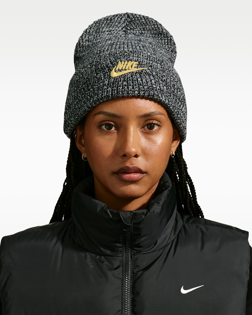 Nike Peak Tall-Cuff Holiday Beanie - Black/Sail/Metallic Gold