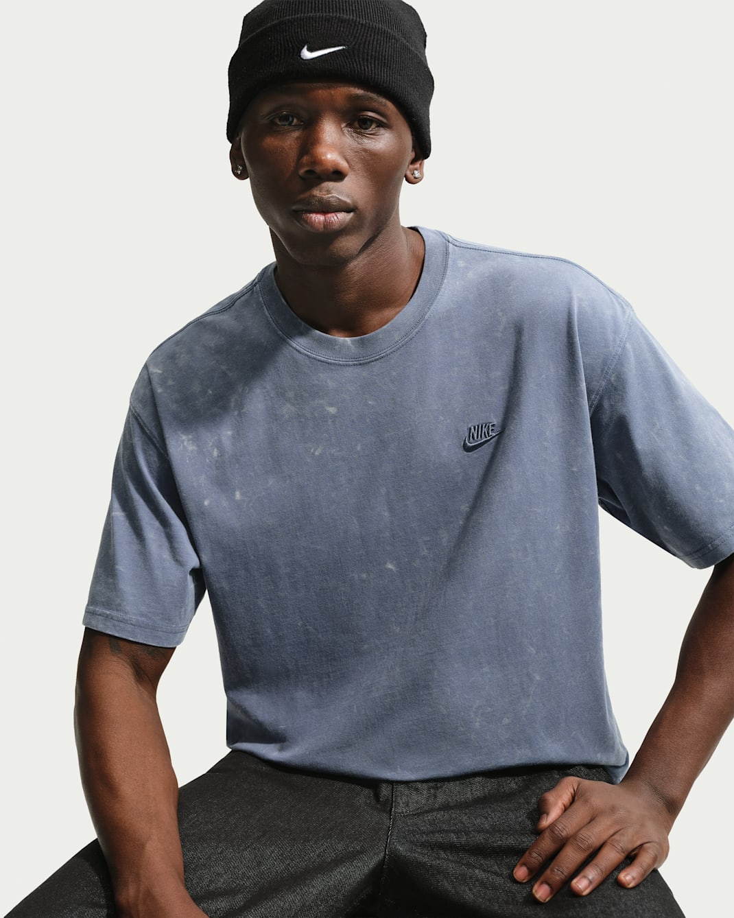 Nike Sportswear Men's Short-Sleeve T-Shirt - Diffused Blue/Diffused Blue