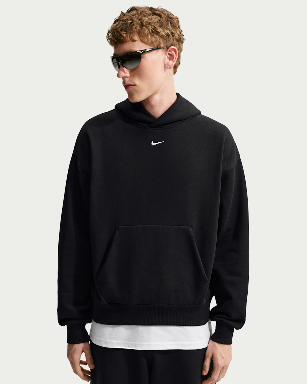 Nike Solo Fleece Men's Pullover Hoodie - Total Black/Sail