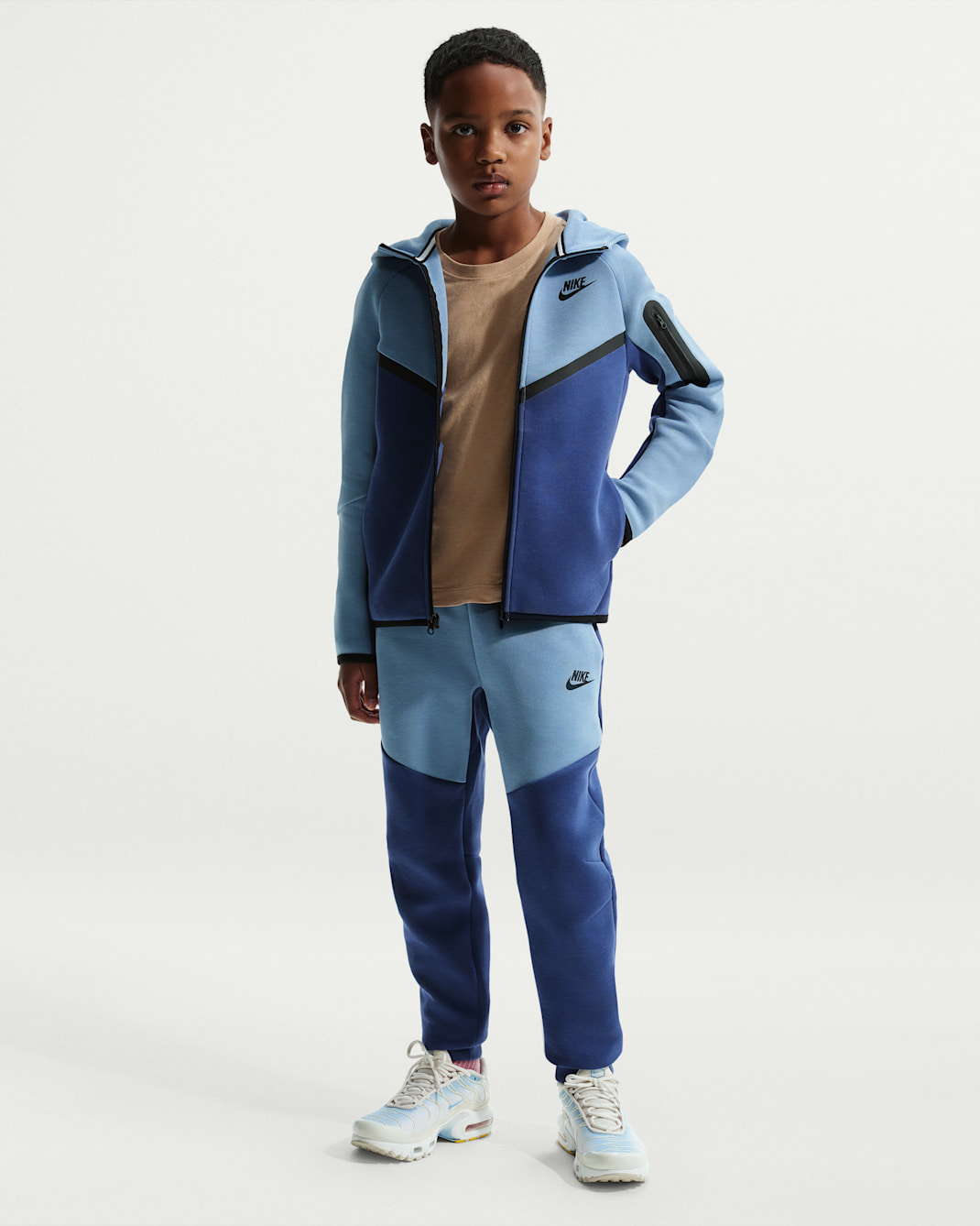 Nike Sportswear Tech Fleece Older Kids' Joggers - Mystic Navy/Work Blue/Black/Black