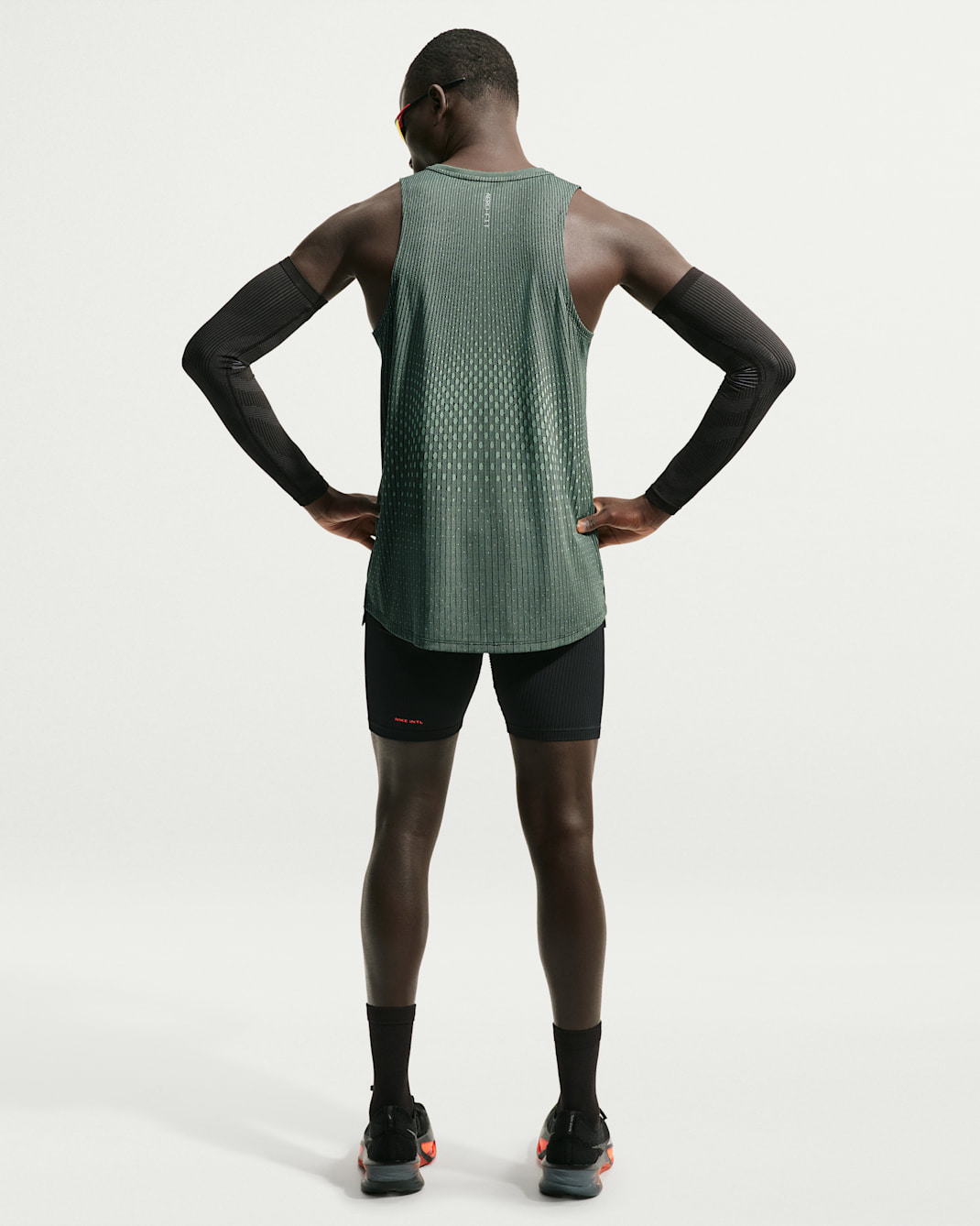 Nike Stride Aero-FIT Men's Running Tank Top