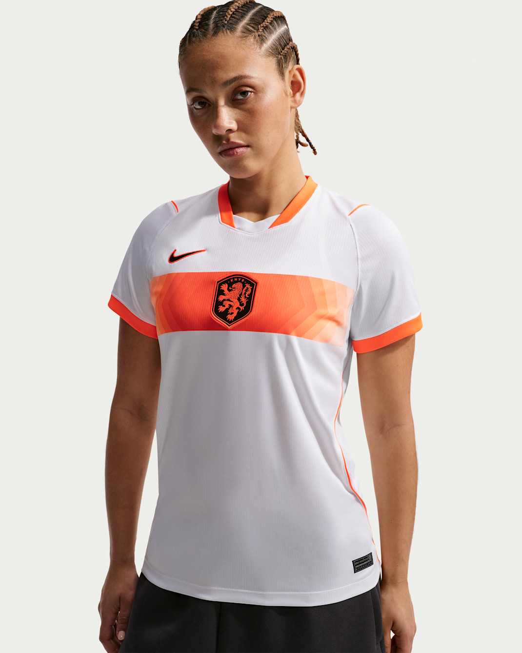 Nederland 2026 Stadium Nike Dri-FIT replika fotballdrakt til dame (bortedrakt) - Hvit/Hyper Crimson/Svart