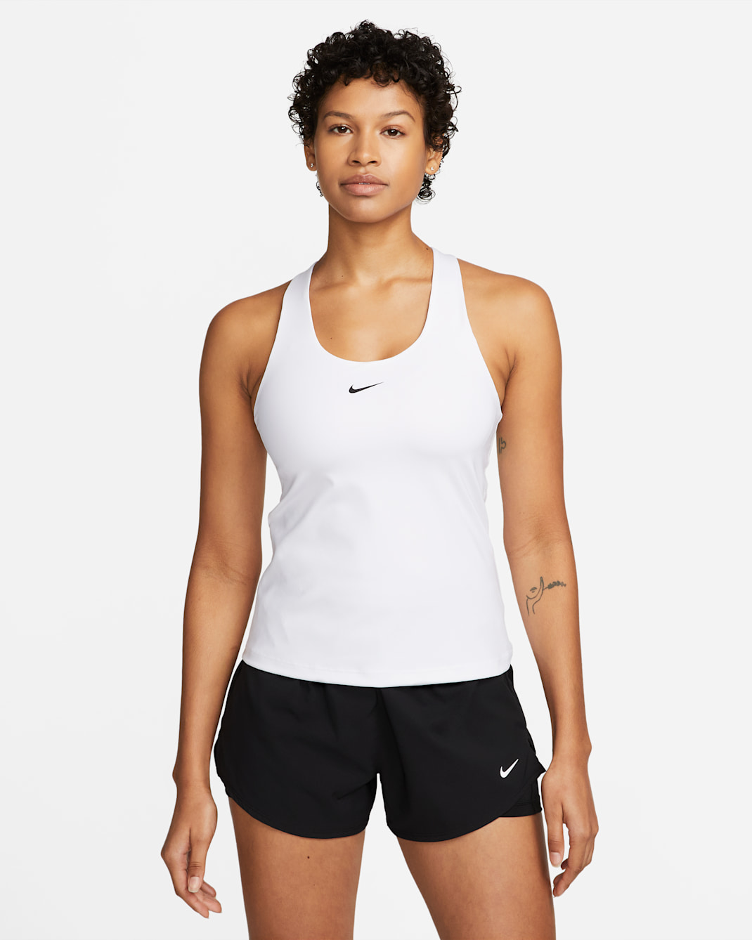 Débardeur de sport rembourré à maintien normal Nike Swoosh pour femme - Blanc/Stone Mauve/Noir