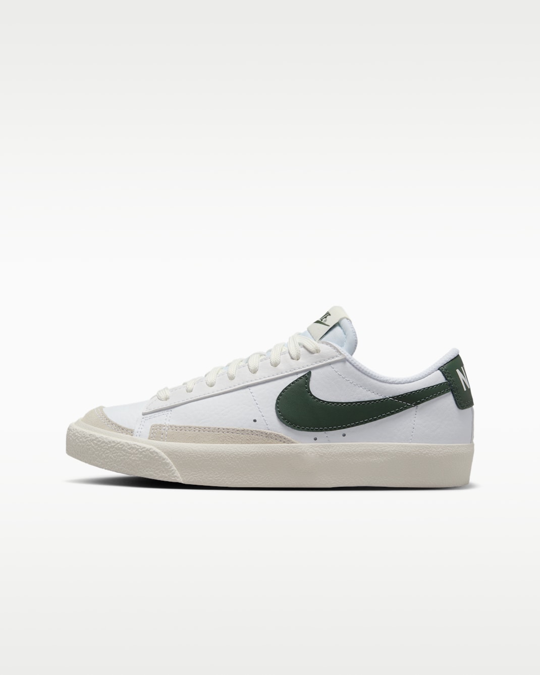 รองเท้าเด็กโต Nike Blazer Low '77 - ขาว/Sail/Vintage Green