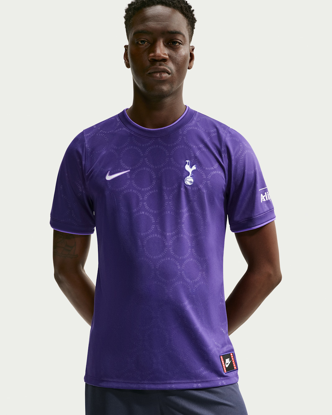 Tottenham Hotspur Third Men's Nike Dri-FIT Football Pre-Match Top - New Orchid/Psychic Purple/White