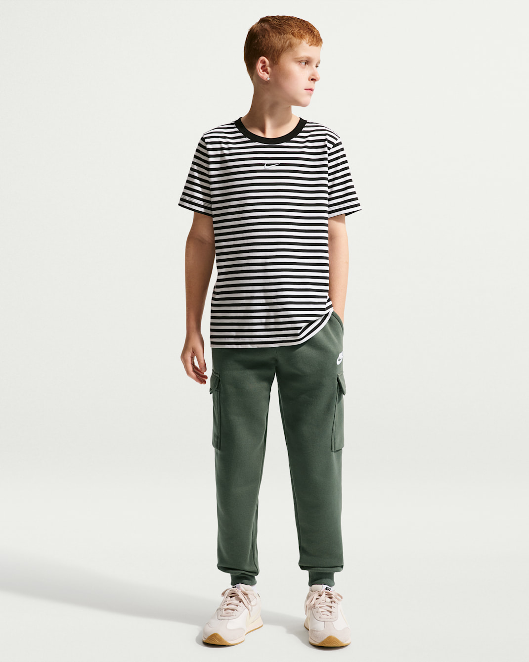 Nike Sportswear Club Big Kids' Fleece Cargo Pants - Camo Green/Camo Green/White