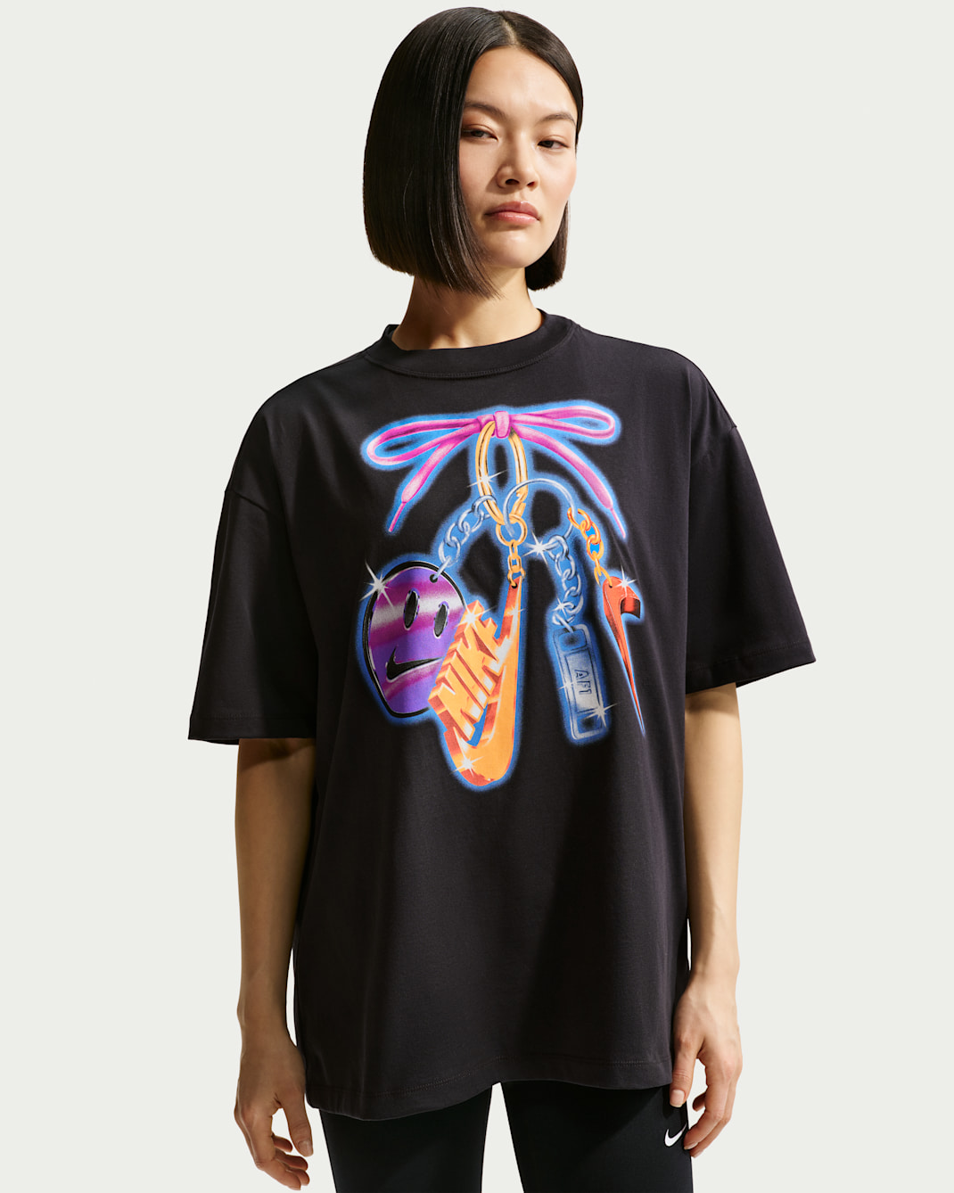 Nike Sportswear Classic Women's Oversized T-Shirt - Black