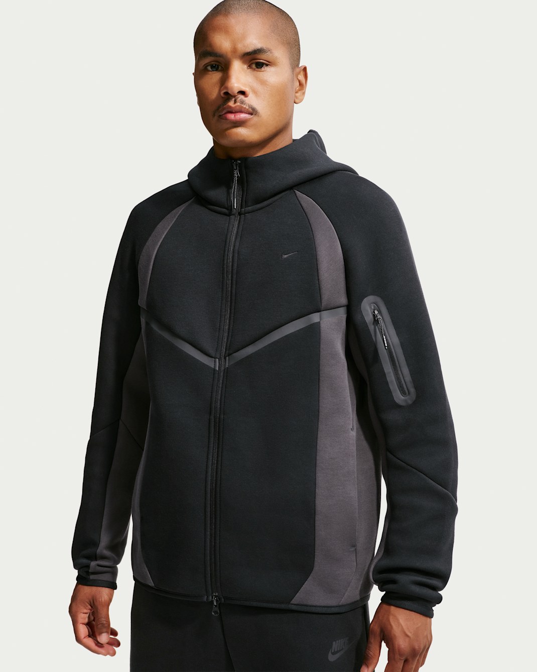 Nike Tech Men's Colour-Block Full-Zip Fleece Windrunner Jacket - Black/Anthracite/Black