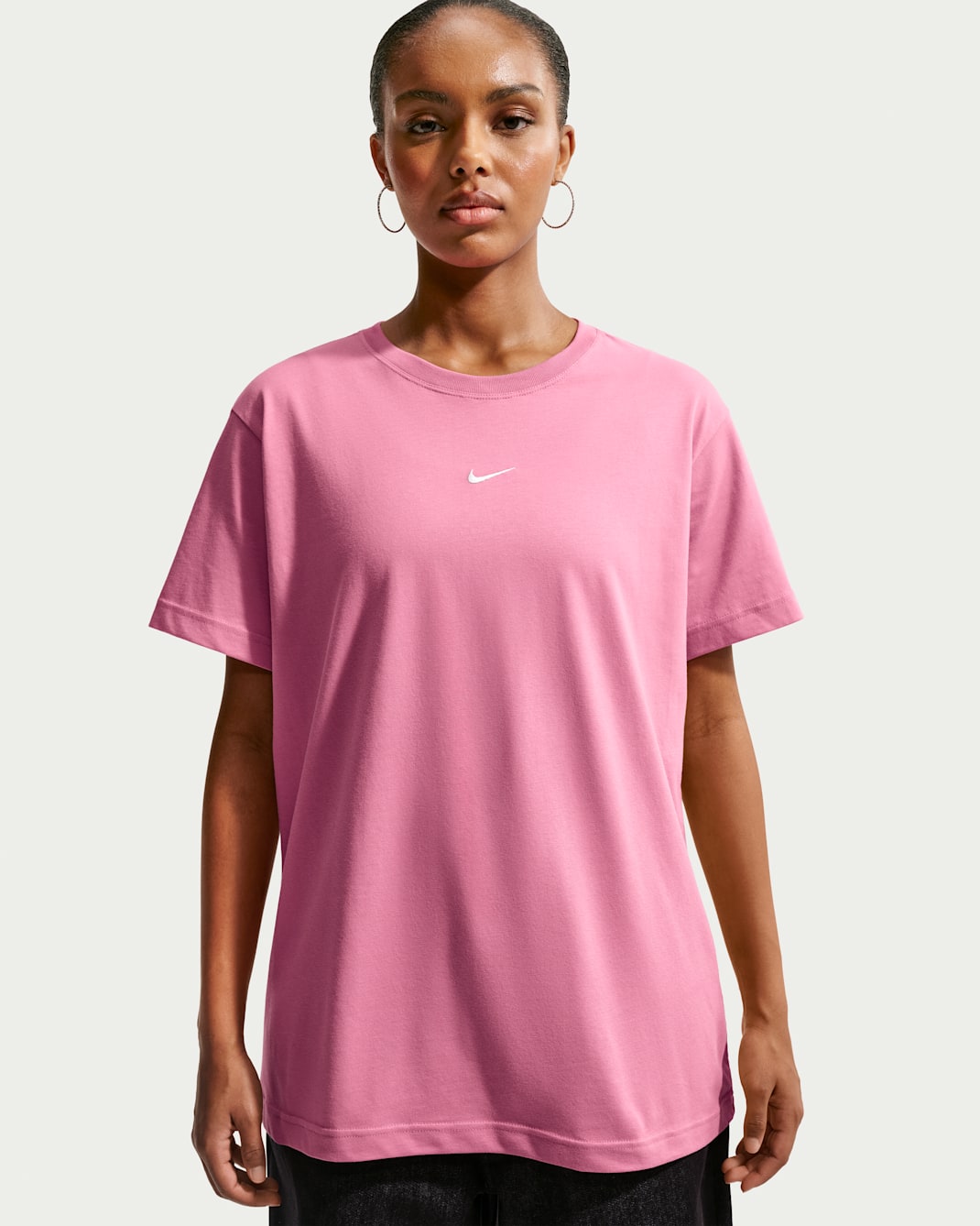 Nike Sportswear Classic Women's Oversized T-Shirt - Peony/Sail