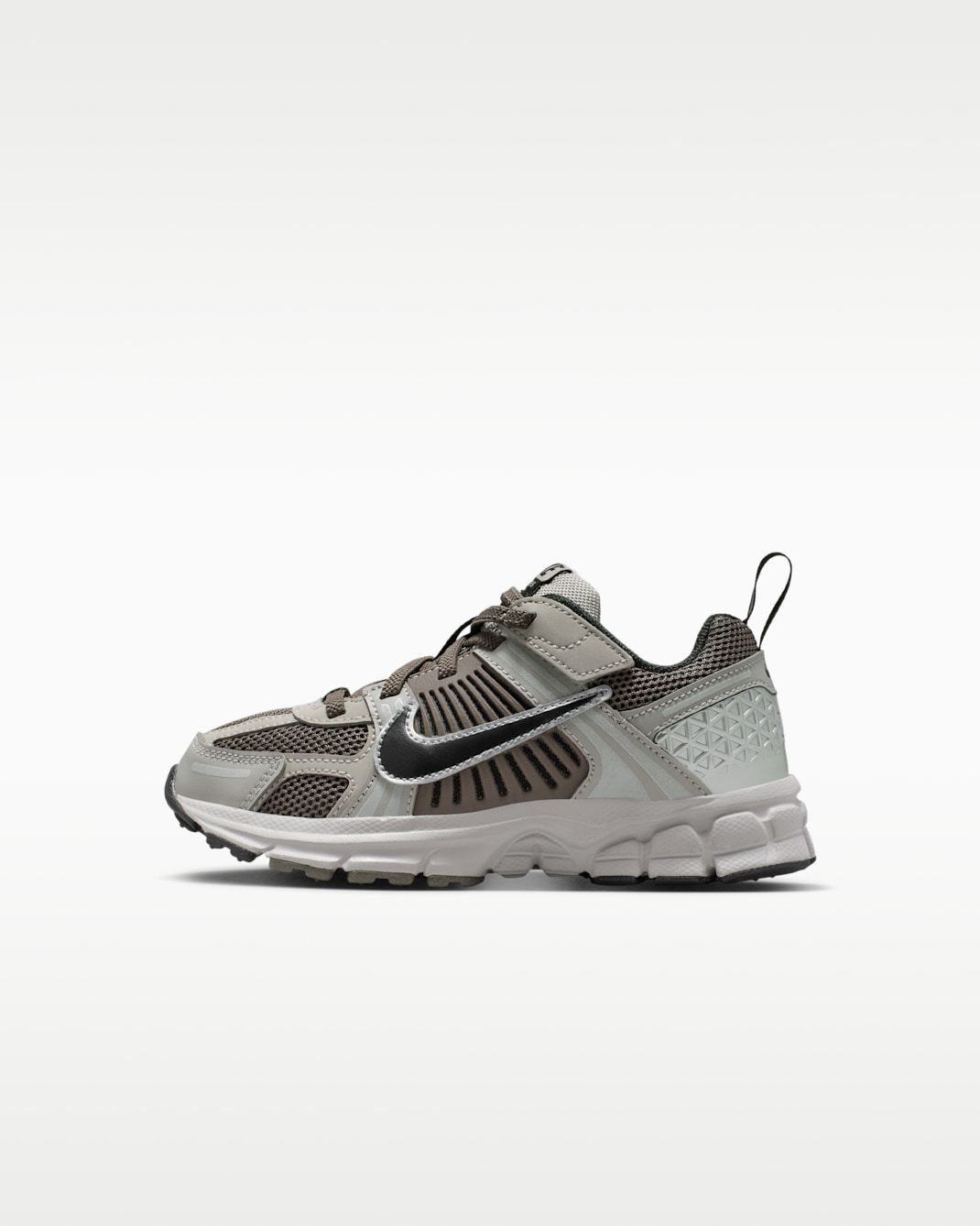 나이키 보메로 5 반사 디자인 액센트 리틀키즈 신발 - 칼리지 그레이/케이브 스톤/메탈릭 실버/블랙