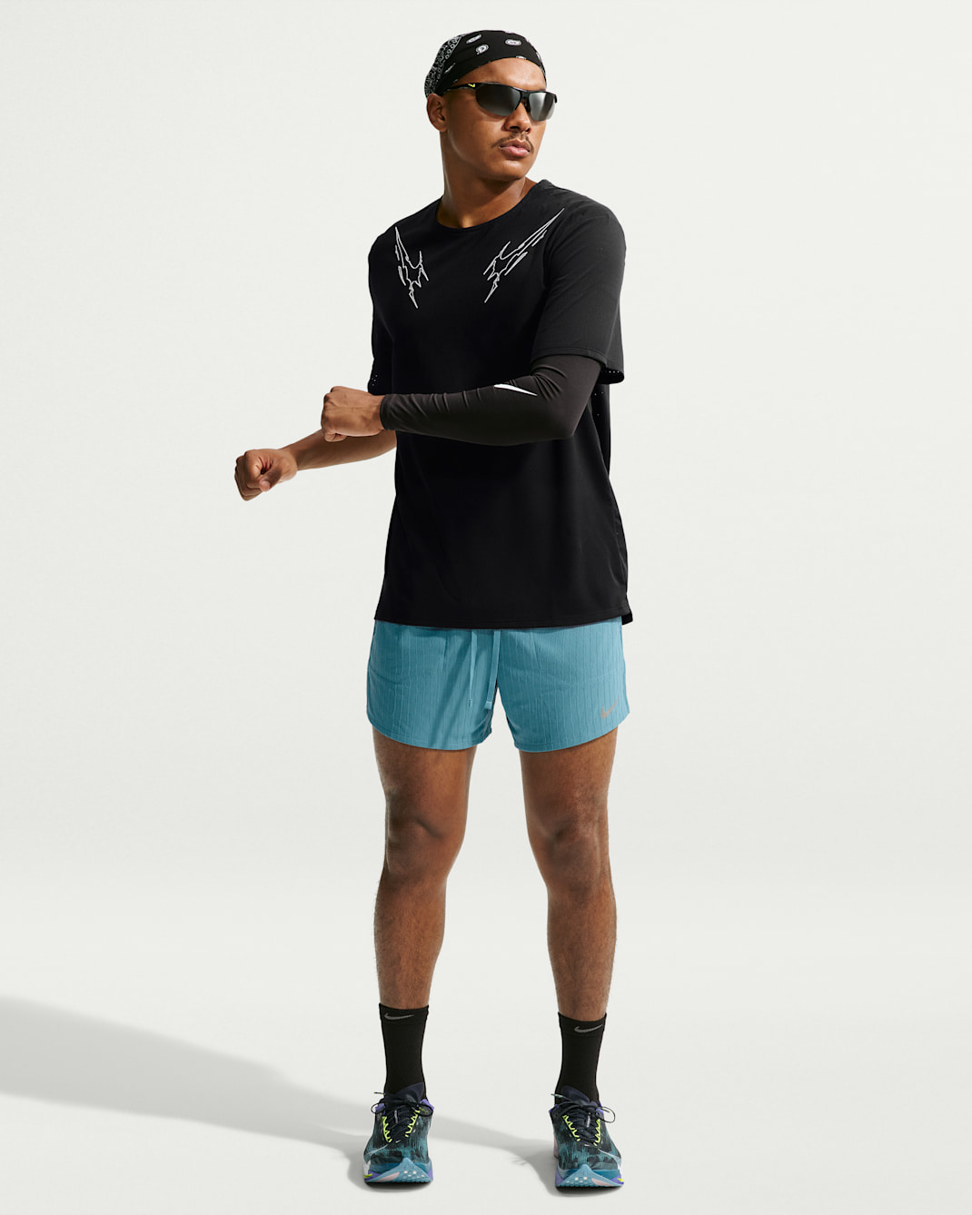 Nike AeroSwift Men's Dri-FIT ADV Short-Sleeve Graphic Running Top
