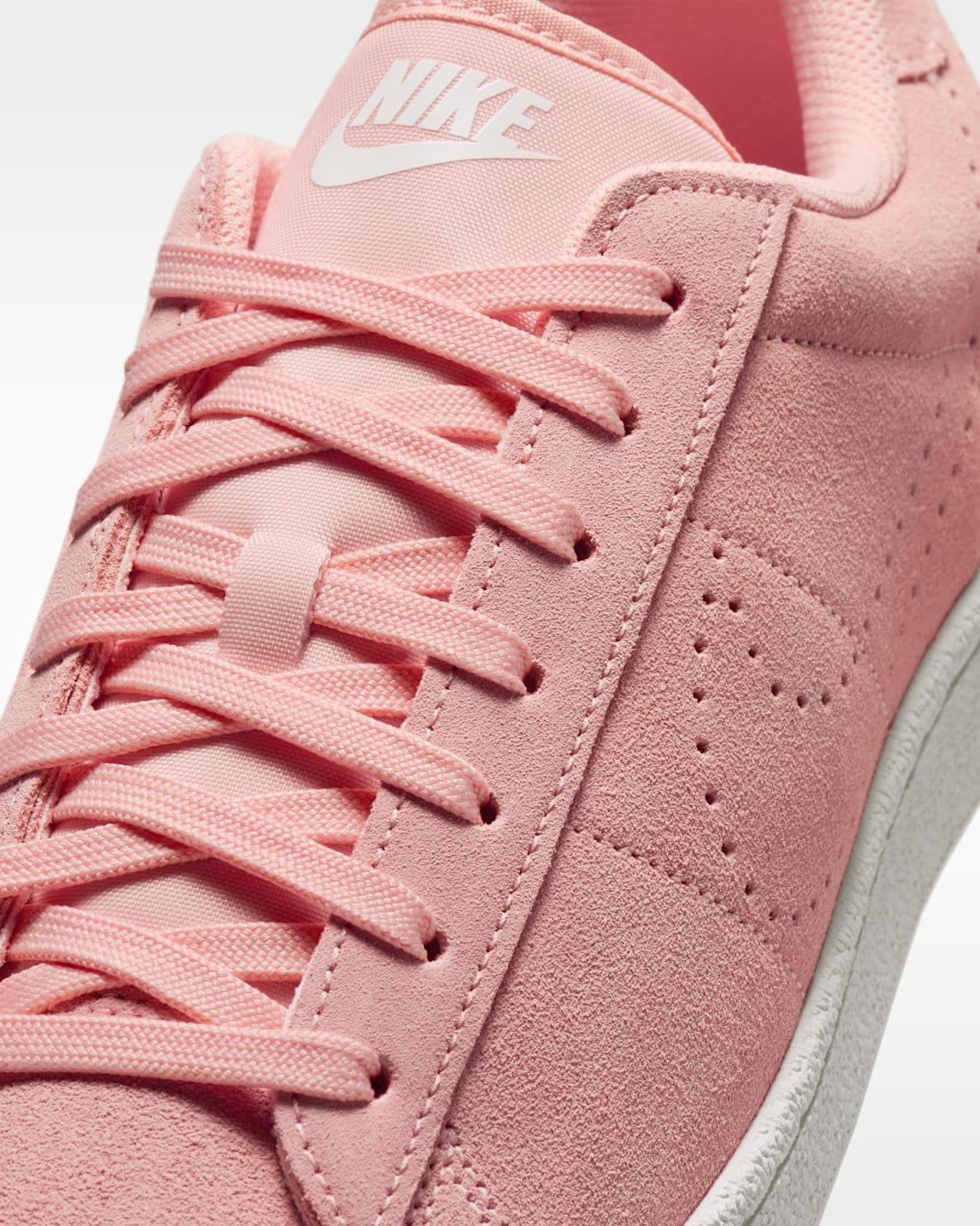 Nike Tennis Classic Women's Shoes