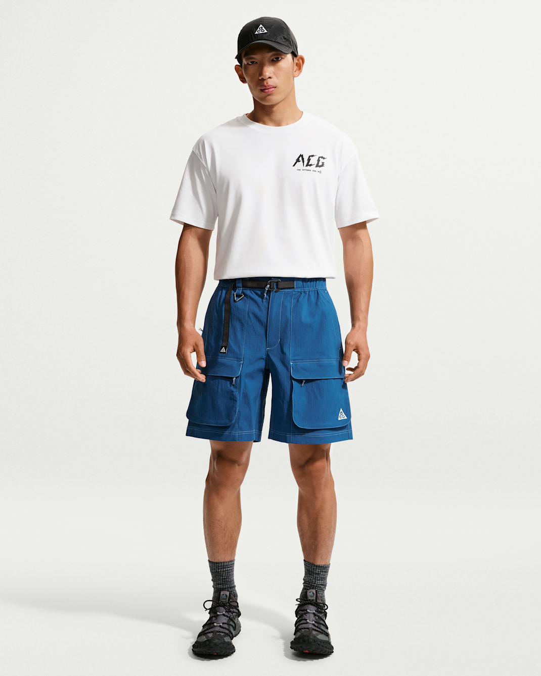 Nike ACG "Smith Summit" Men's Cargo Shorts - Court Blue/Work Blue/Black/Summit White