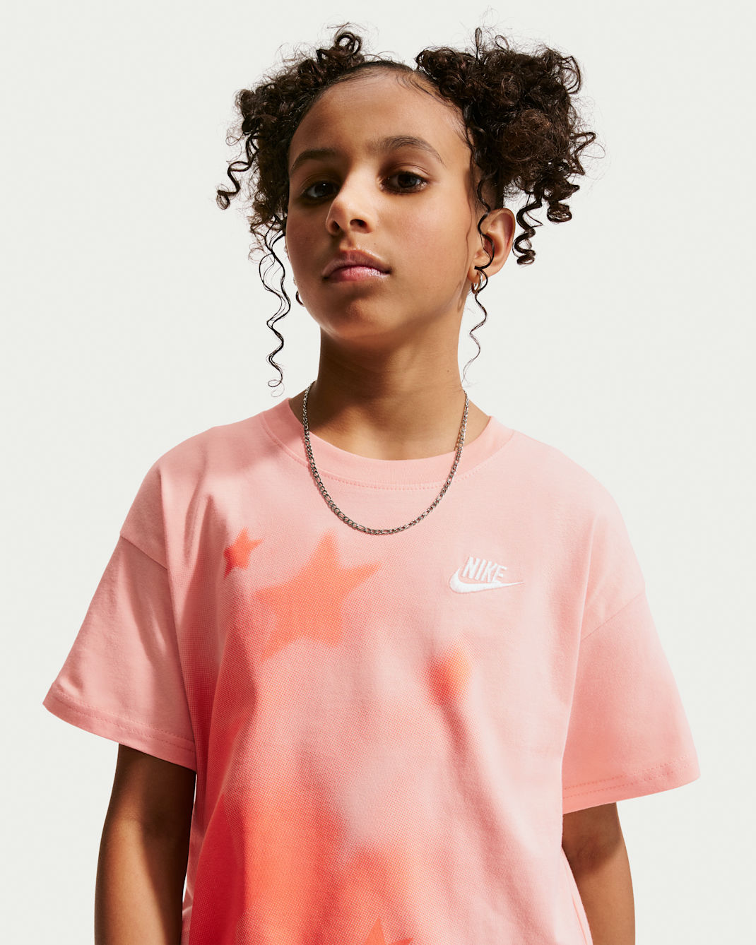 Nike Sportswear Big Kids' (Girls') T-Shirt
